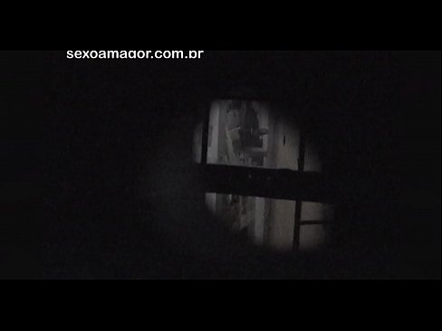 ❤️ Blondīnīte tiek slepeni filmēta ar kaimiņu vuajeru, kurš slēpjas aiz dobiem ķieģeļiem ❤️❌ Slepkavas pie lv.heatpumpcenter.top